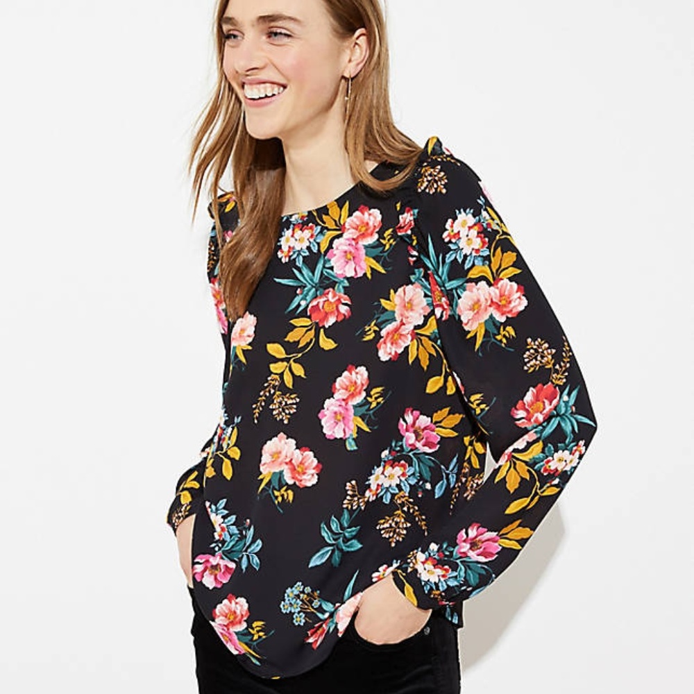 LOFT NWT‎ Floral Ruffle Shoulder Bar Back Blouse